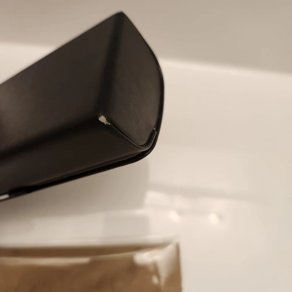 Boss Sunglasses Case 👓